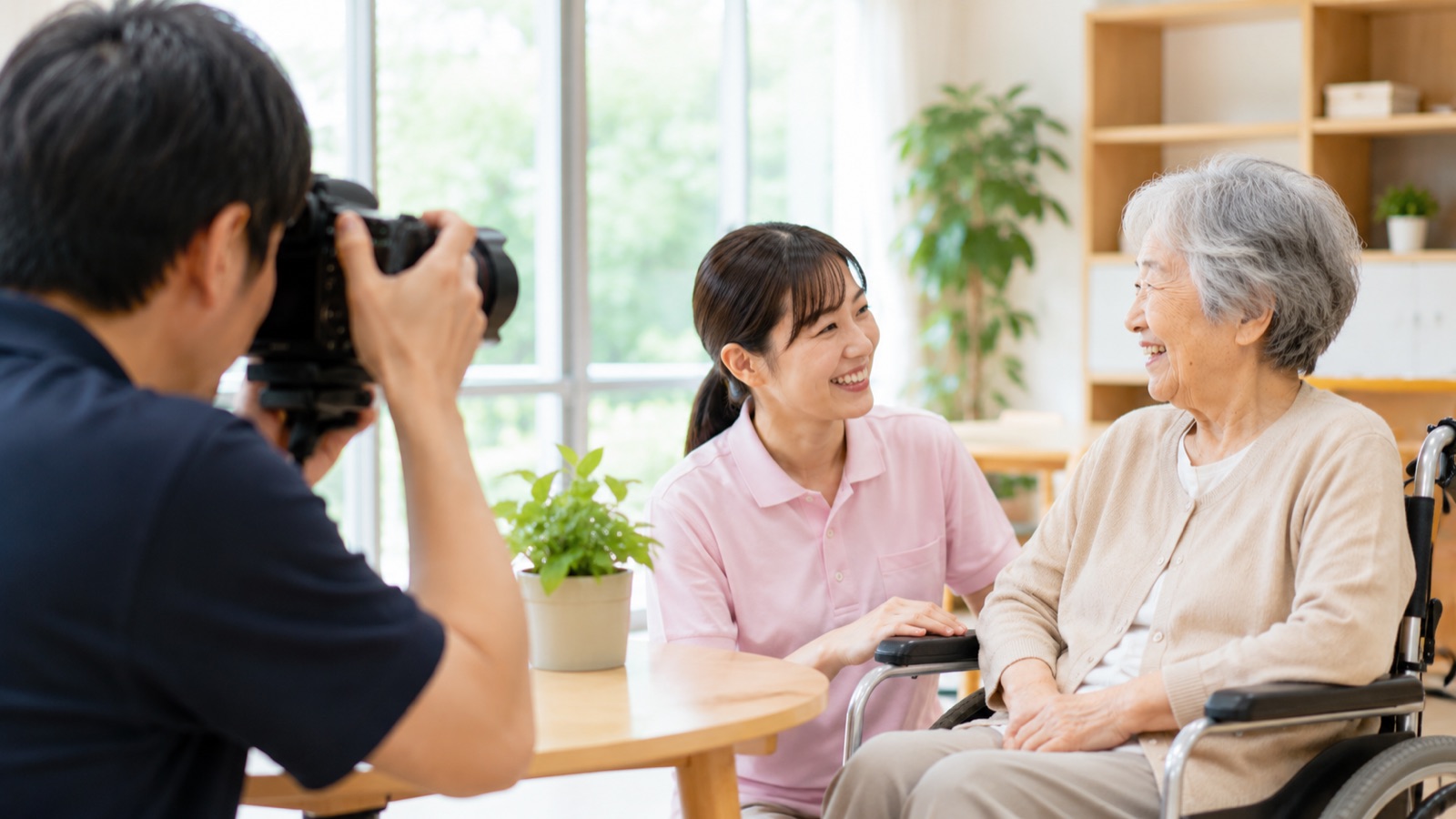 事業所での撮影の様子